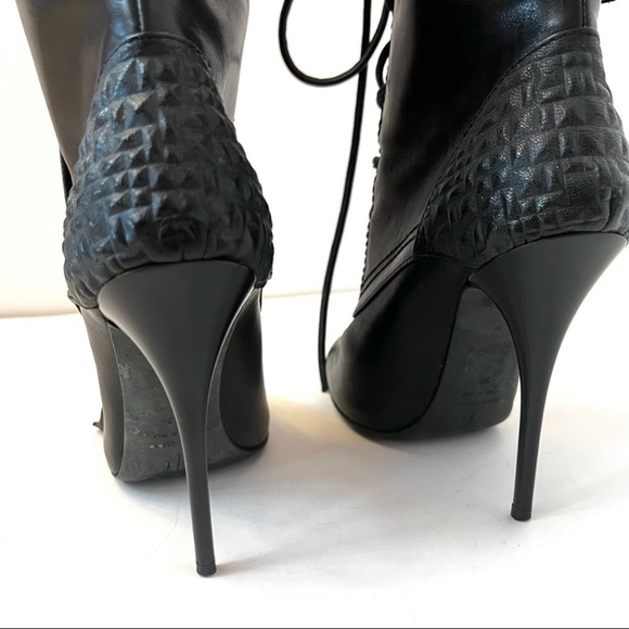 Euc Giuseppe Zanotti Black Lace Up Stiletto Boot I-18 - Picture 4 of 16